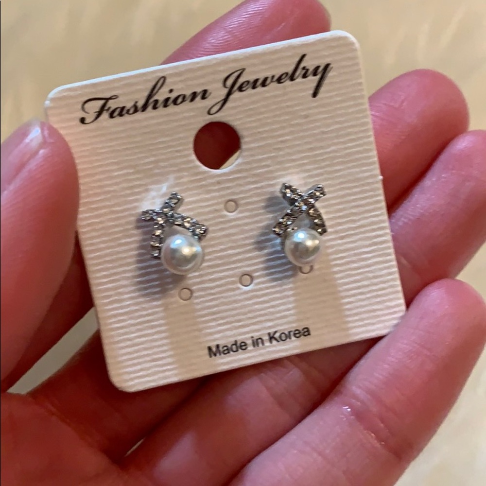 Korean earring